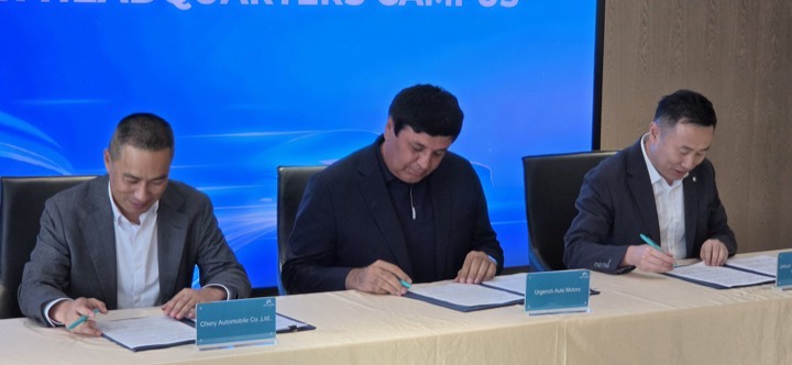 Imzolash marosimi: Chery Automobile Co., Ltd., Urgench Auto Motors va JETOUR vakillari.